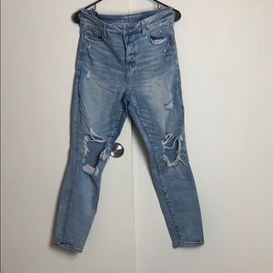 AE NEXT LEVEL STRETCH DISTRESSED SKINNY JEANS